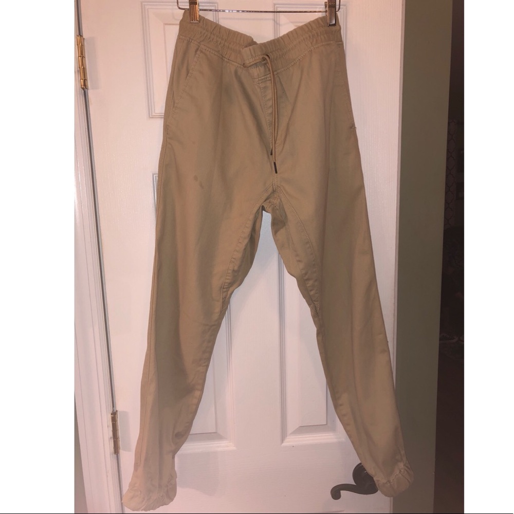 Men’s Aeropostale khaki joggers
